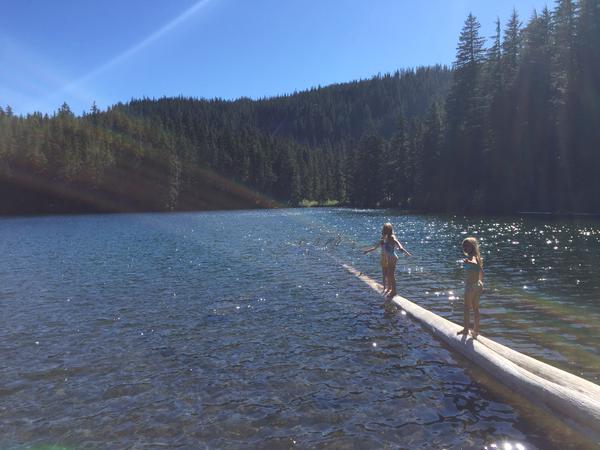 Tweet: Escaped for a night to a high mountain lake. Girls…