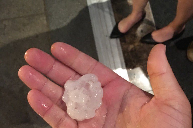 Tweet: Hailstone. #D2LFusion https://t.co/yz7bE37ycl