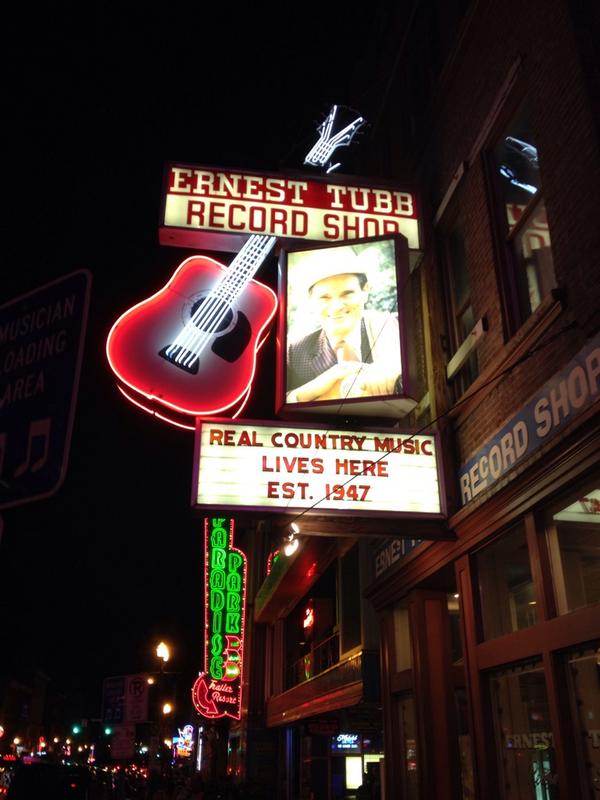 Tweet: Ernest Tubbs record store is still here. #D2LFUSIO…