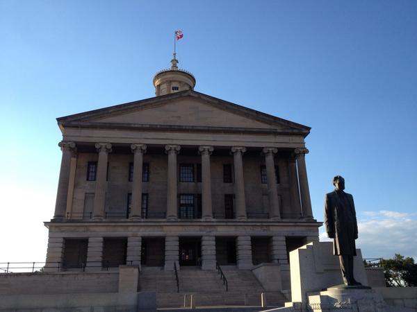 Tweet: The glow of the sunset on the TN Capitol and surro…